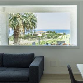 3 bedroom villa with pool, Alcamo, sleeps 5-6